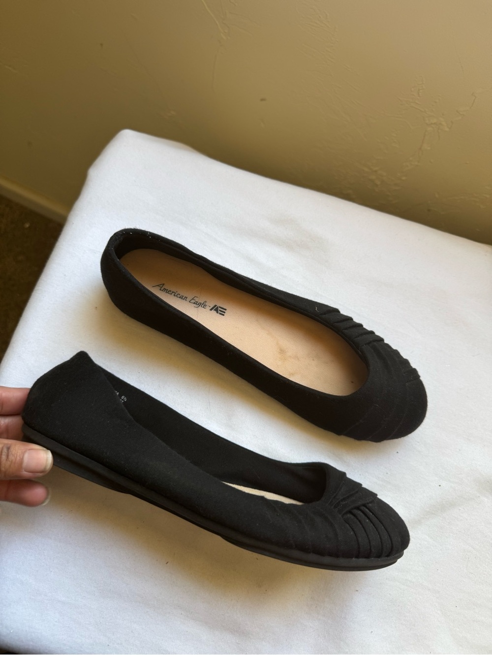 🖤 American Eagle Black Ballet Flats Size 6.5